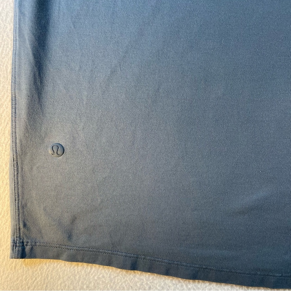 Lululemon Mens Activewear Chest Pocket T Shirt - Picture 7 of 9